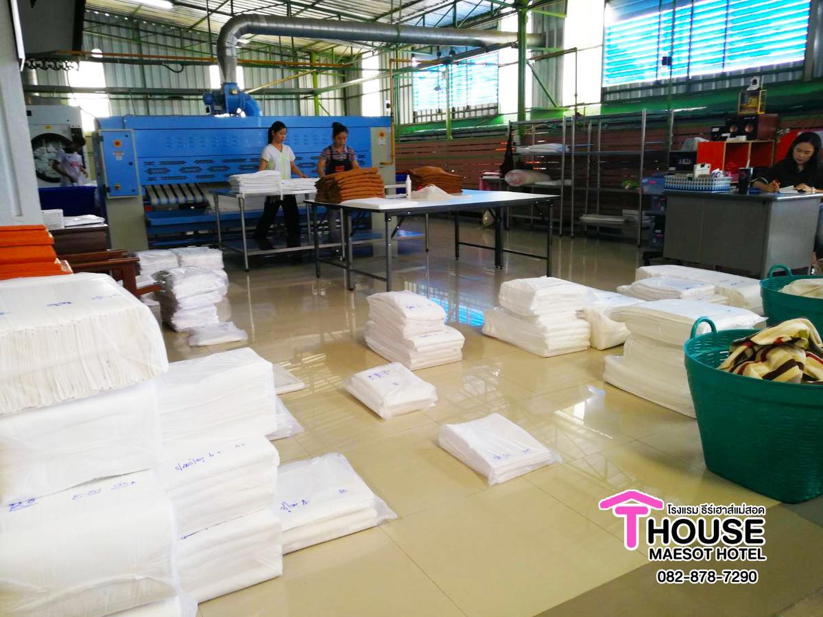 Hotel T. House Mae Sot Exterior foto